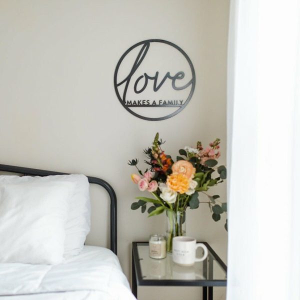 Circle Signs | Love Makes a Family’ Circle Wall Decor Circle Signs Circle Signs