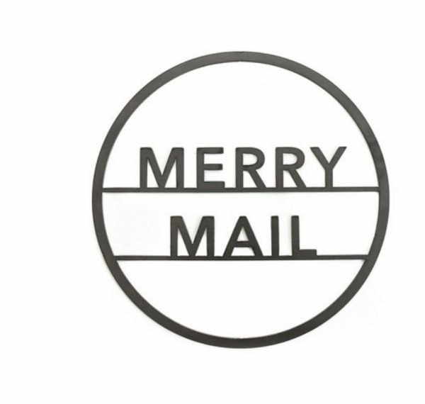 Circle Signs | "Merry Mail" Magnetic Christmas Card Wreath – Sans Serif Circle Signs Circle Signs